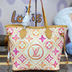 Louis Vuitton Neverfull MM - Exclusively Online M11263 M25317